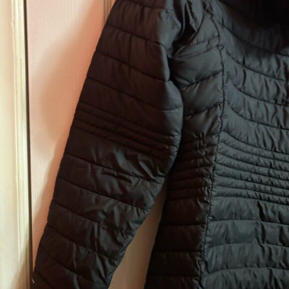 Columbia Women's Black Quilted Puffer Jacket, Size L pre owned - Picture 13 of 15